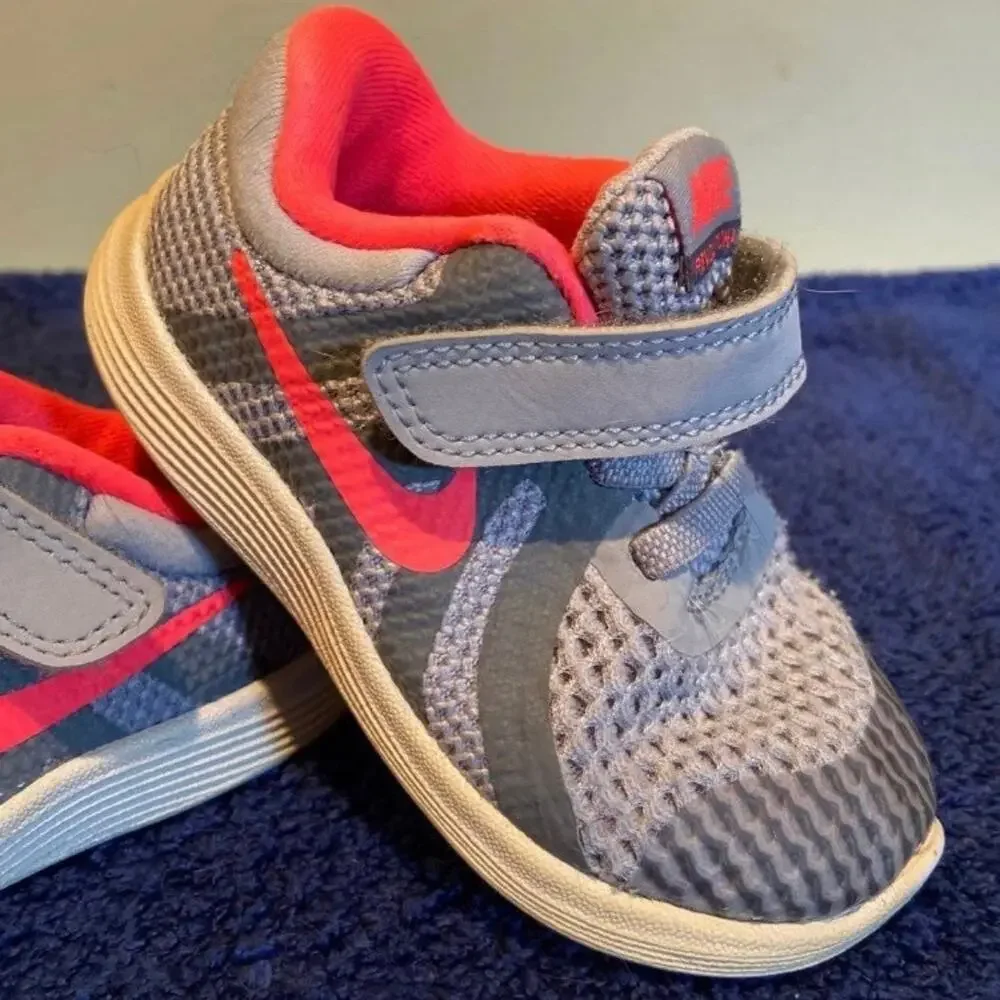 Nike Toddler 6C Revolution 4 Grey Racer Pink Velcro Closure Sneakers